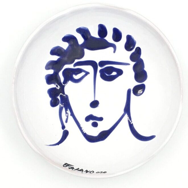 Fasano face bowl in dark blue and white
